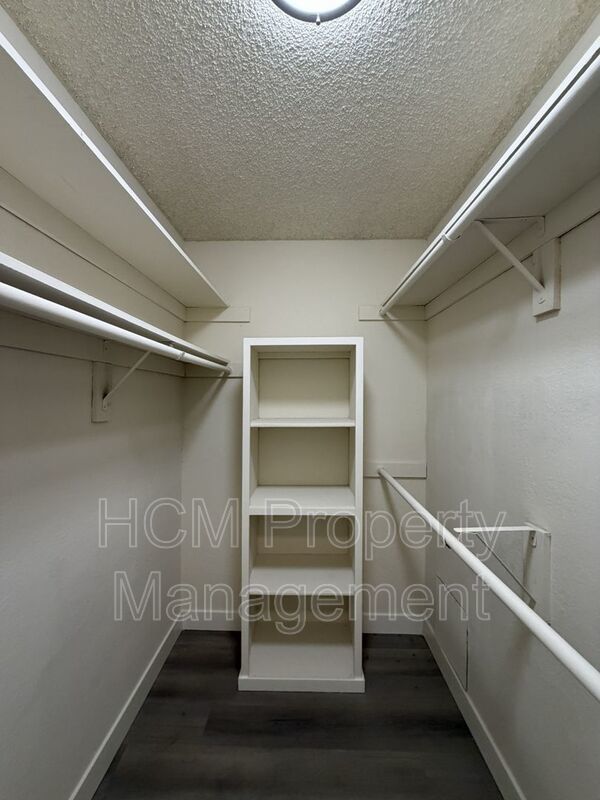 Remolded One Bedroom Apartment Home in Prime Noho. property image