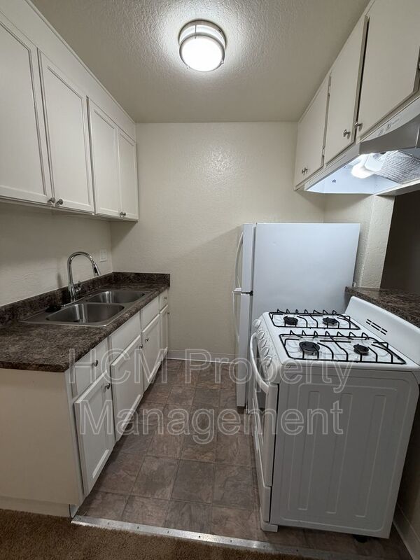 Competitively Priced Comfortable Studio in the heart of Noho. property image