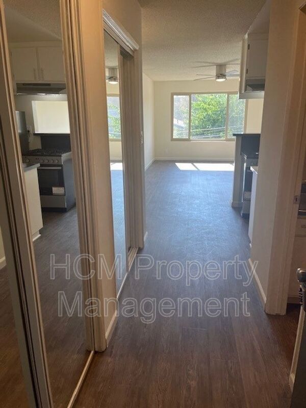 Welcome to 3747 Sepulveda Blvd, a large studio apartment located in the heart of Los Angeles, CA. property image
