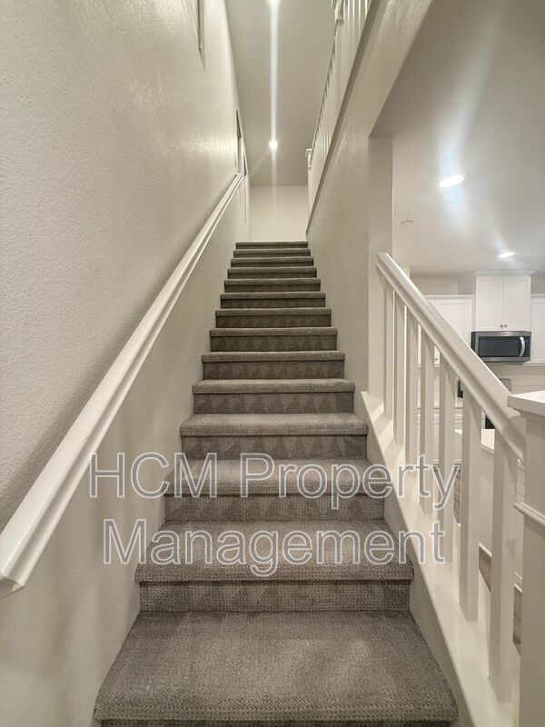 Newer Construction In Ontario over 2000 sq feet property image