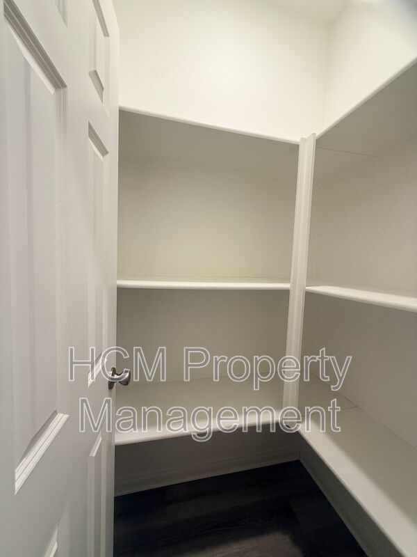 Newer Construction In Ontario over 2000 sq feet property image