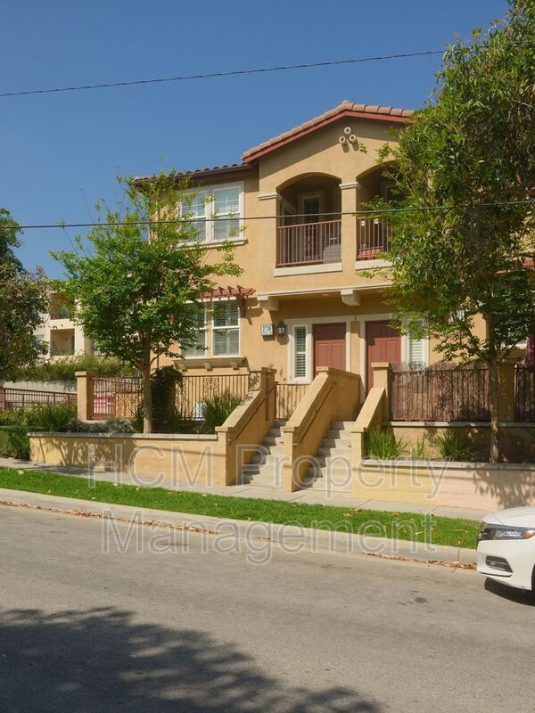 Beautiful 2 Story, 2 Bedroom Condo in Torrance property image