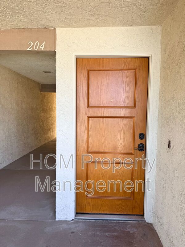 Updated Huntington Harbor 2 bed, 2 bath Townhome less than 1 mile from Beach property image