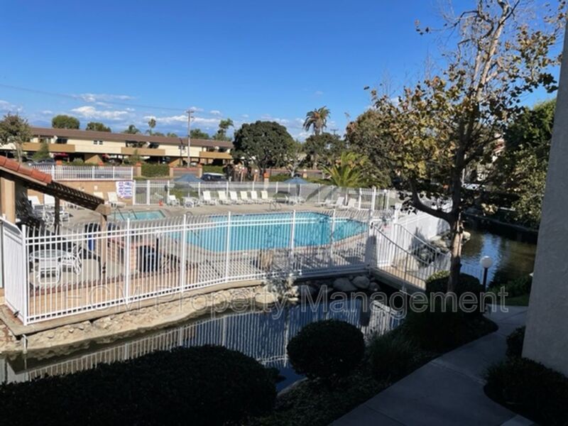 Updated Huntington Harbor 2 bed, 2 bath Townhome less than 1 mile from Beach property image