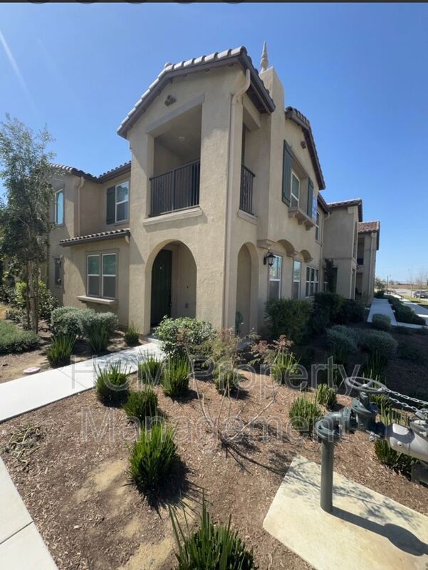 Newer Construction In Ontario over 2000 sq feet property image