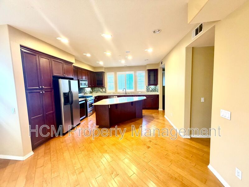 Beautiful 2 Story, 2 Bedroom Condo in Torrance property image
