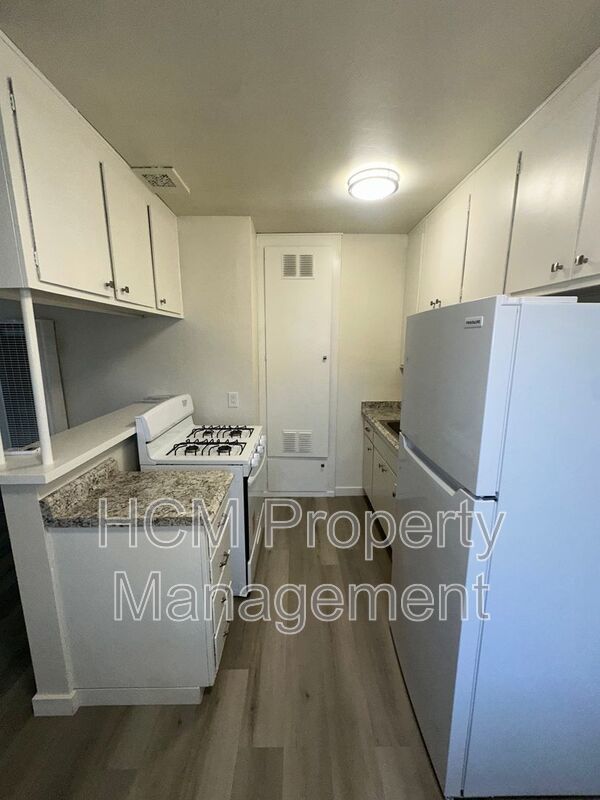 Modern One Bedroom in the Heart of Canoga Park property image