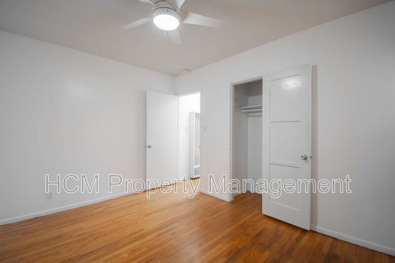 COMING SOON!  Welcome home to this beautiful Venice Beach bungalow featuring a spacious 2-bedroom, 1-bath + Converted Garage! property image