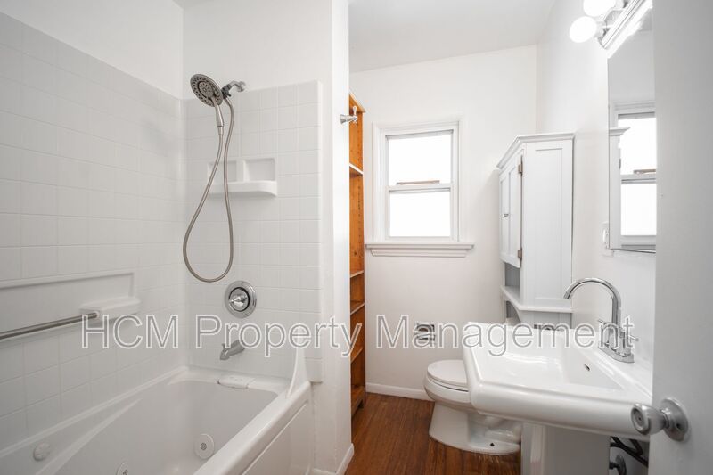 COMING SOON!  Welcome home to this beautiful Venice Beach bungalow featuring a spacious 2-bedroom, 1-bath + Converted Garage! property image