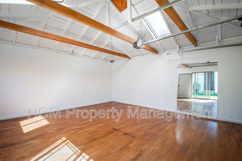 COMING SOON!  Welcome home to this beautiful Venice Beach bungalow featuring a spacious 2-bedroom, 1-bath + Converted Garage! property image