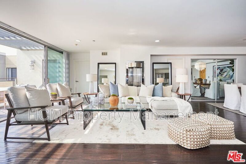 COMING SOON! MODERN AND HUGE 2BED + 2BATH, 7 BLOCKS TO THE COAST! property image