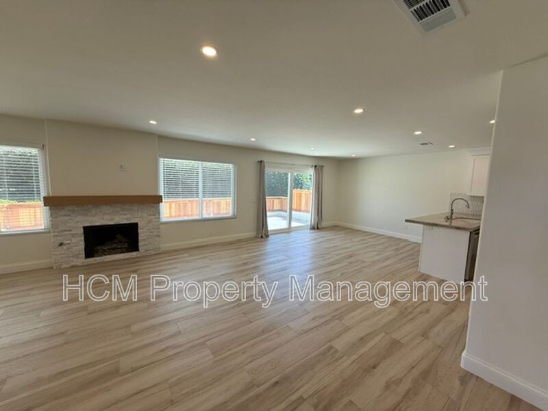 Beautifully Remodeled 3 Bedroom Home in San Clemente property image