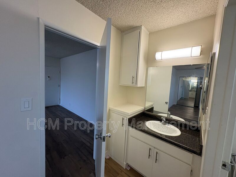 COMING SOON! Welcome to your new home in the heart of Los Angeles. property image