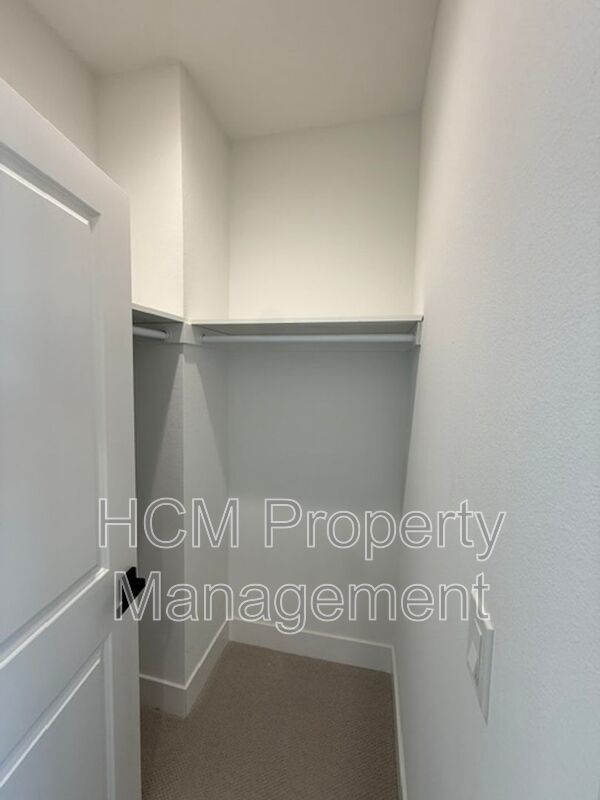 Beautiful 2 Bedroom, 2 Bath Unit in Westminster property image