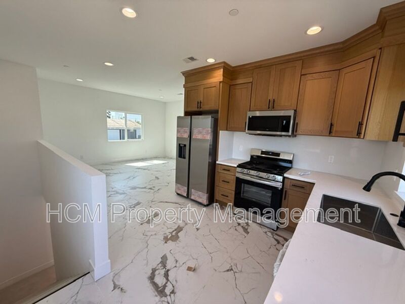 Beautiful 2 Bedroom, 2 Bath Unit in Westminster property image