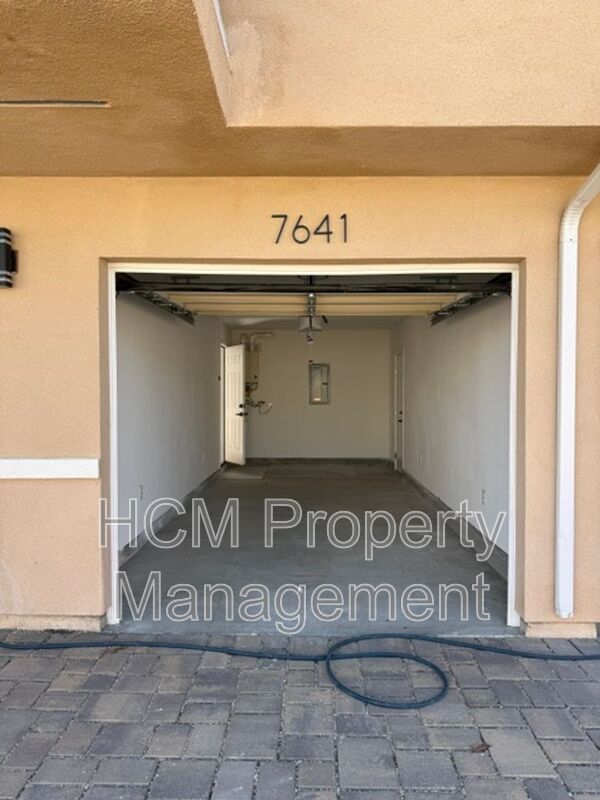 Beautiful 2 Bedroom, 2 Bath Unit in Westminster property image