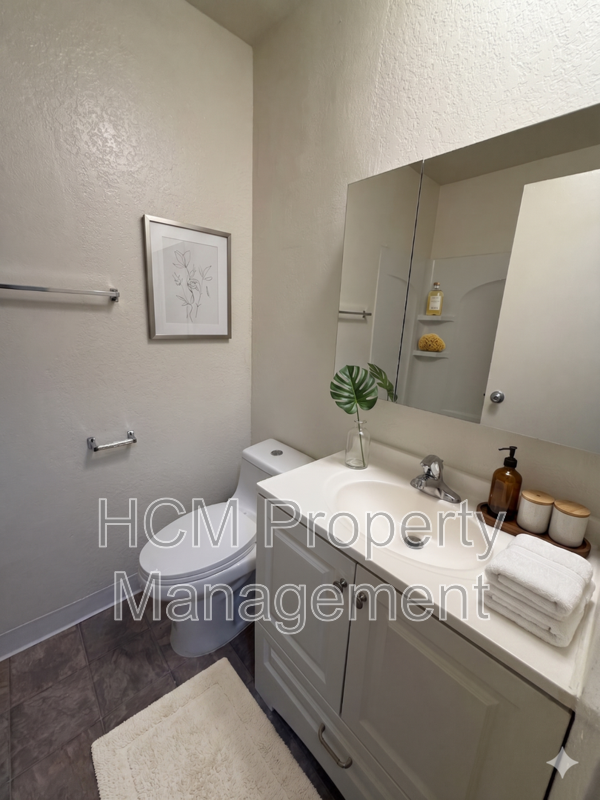 Spring Move in Special! Competitively Priced Comfortable Studio in the heart of Noho. property image