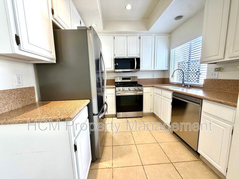 2 Bedroom, 2 Bathroom Upper Level Condo in lovely Laguna Niguel property image