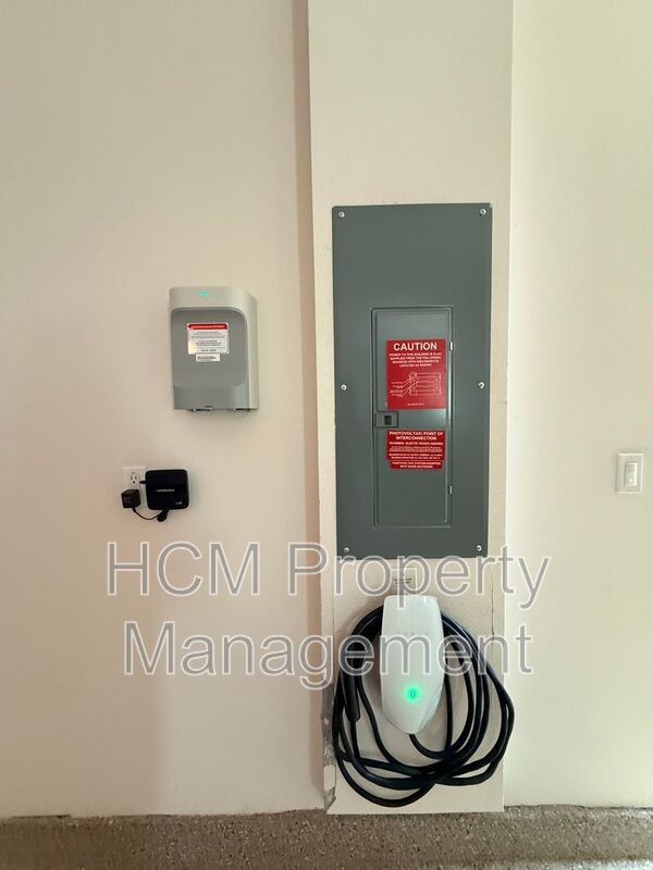 Modern Luxury Living with Solar & EV Charging | 142 Lantana Dr property image