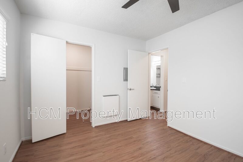 Steps from the Beach — Bright & Stylish 1BR in Santa Monica property image