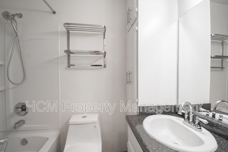 Steps from the Beach — Bright & Stylish 1BR in Santa Monica property image