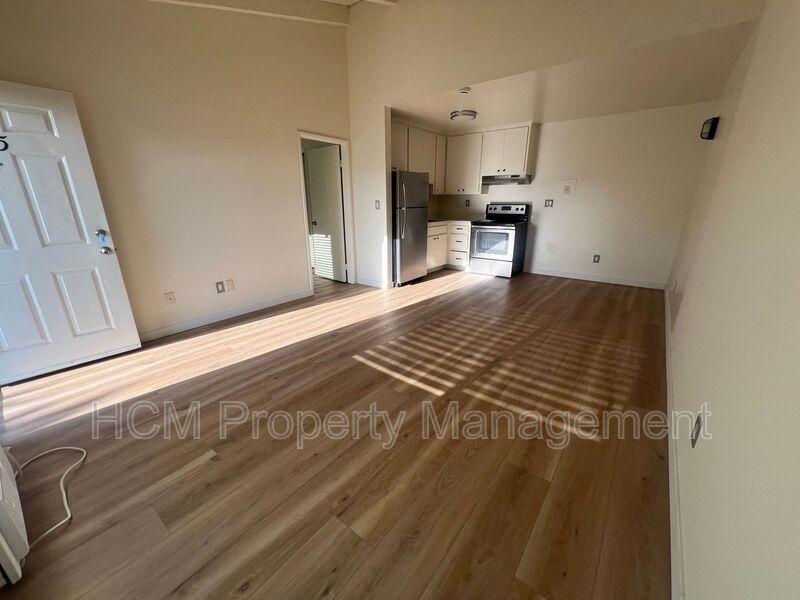 Resort style amenities, updated one bedroom apartment in Beautiful Rancho Cucamonga. property image