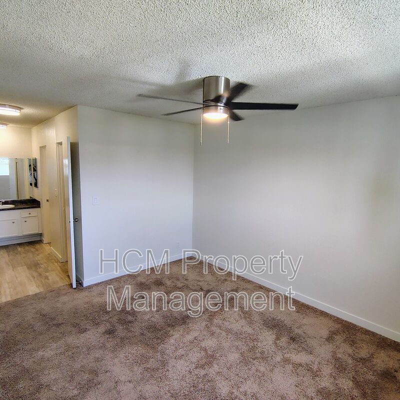 Spacious one Bedroom in Desirable No-Ho! property image