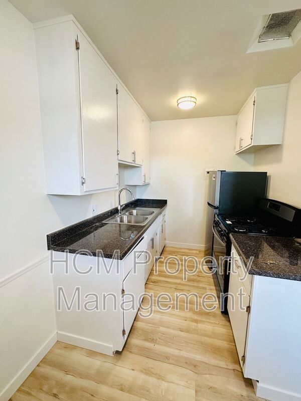 Welcome to 10300 National Blvd, a charming one-bedroom, one-bathroom apartment located in the heart of Los Angeles property image