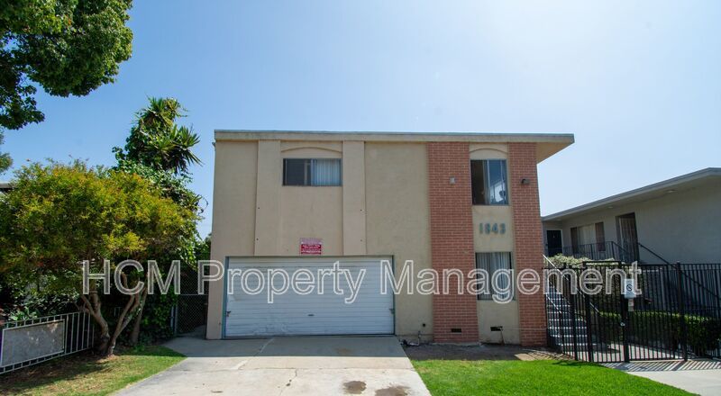 Welcome to your new home in the heart of Santa Monica, CA. property image