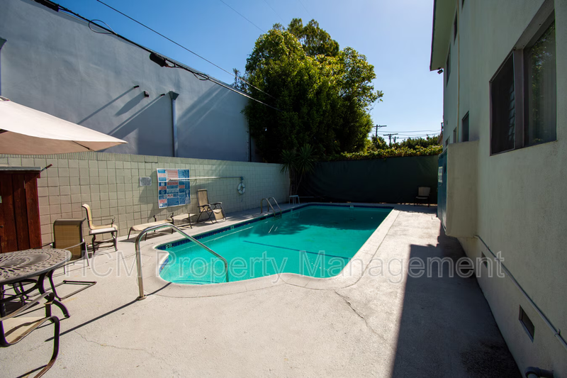 Welcome to 4112 Grand View Blvd, a stunning one-bedroom, one-bathroom apartment located in the heart of Mar Vista! property image