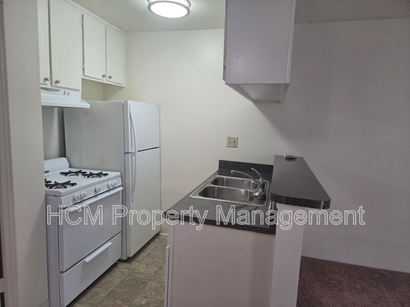 Summer Move in Special. Spacious One-Bedroom in Charming Tujunga! property image