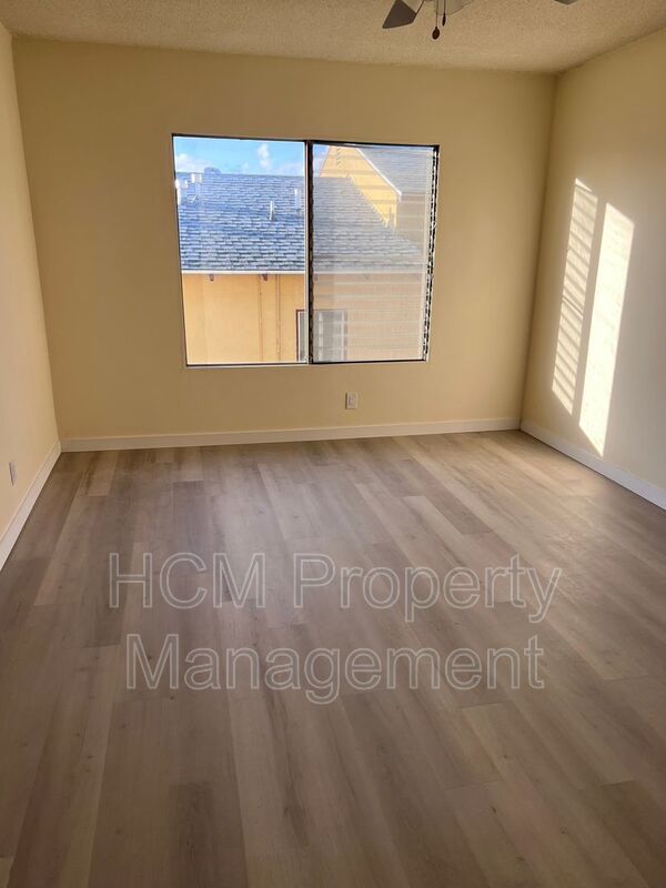 Bright and Spacious Studio Apartment in Prime West Los Angeles Neighborhood property image