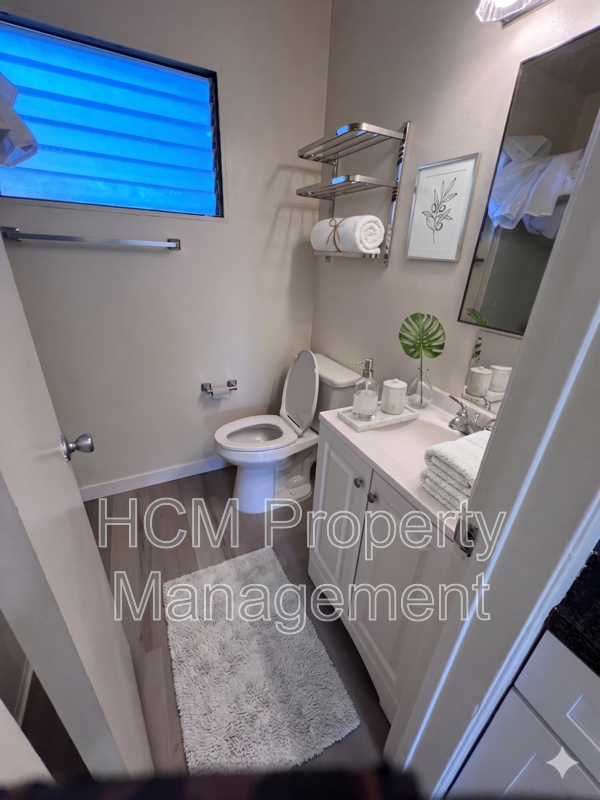 Bright and Spacious Studio Apartment in Prime West Los Angeles Neighborhood property image